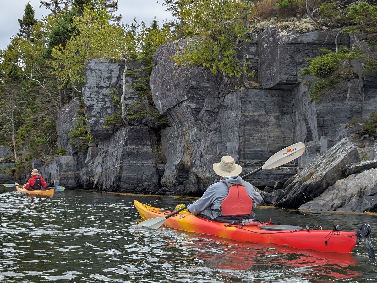 Lunenburg Zodiac Coastal & Blue Rocks Kayak: Sea-Level Nova Scotia