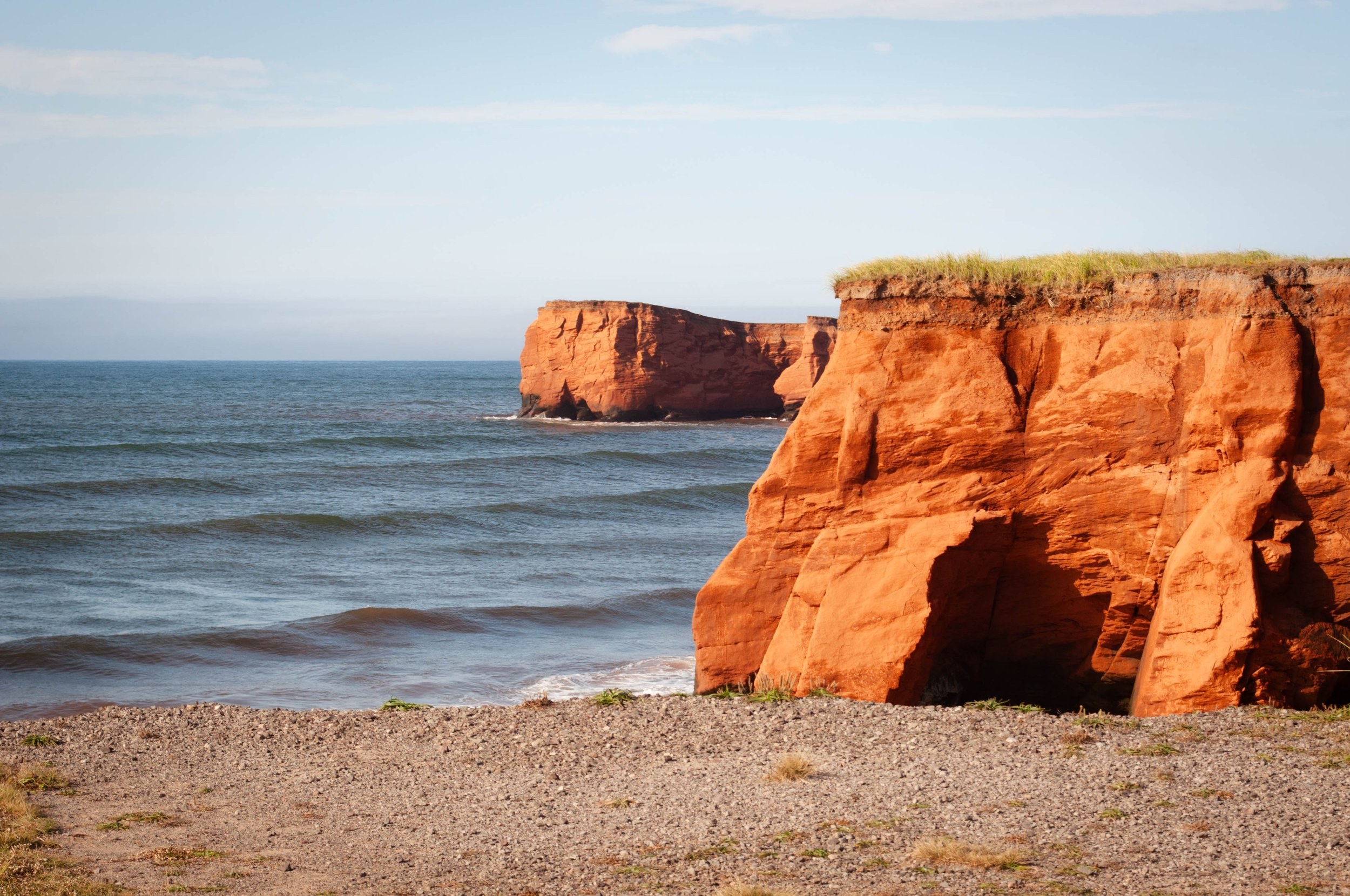 Îles de la Madeleine: Salt-Wind Dunes, Smoked Herring & Red Cliffs