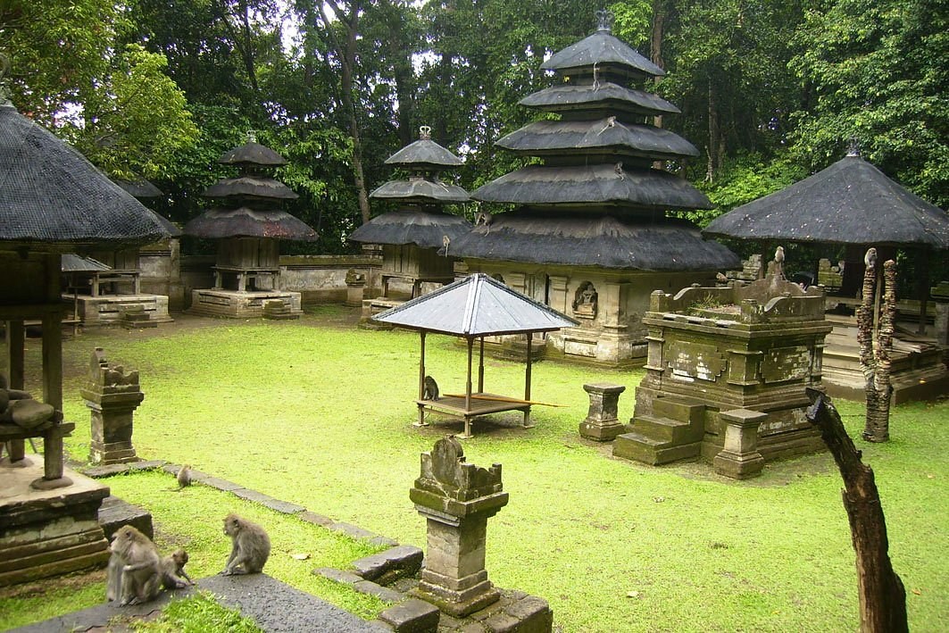 Alas Kedaton Monkey Forest, Tanah Lot Temple & Spa Ritual Half-Day