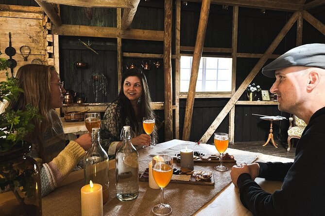 Taste of the Fjord: Guided Norwegian Food Tasting Experience in Flåm