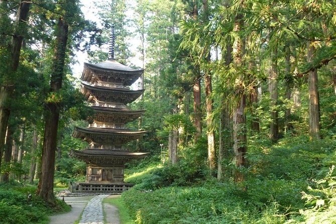Sakata Full-Day Private Trip with Government-Licensed Guide
