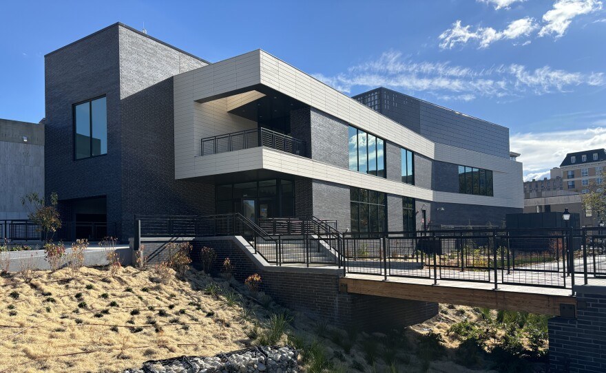 Chrysler Museum of Art: Glass Studio & Masterworks Private Visit