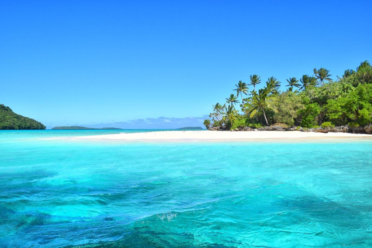 Nuku Island Private Beach Day: Postcard-Perfect Seclusion
