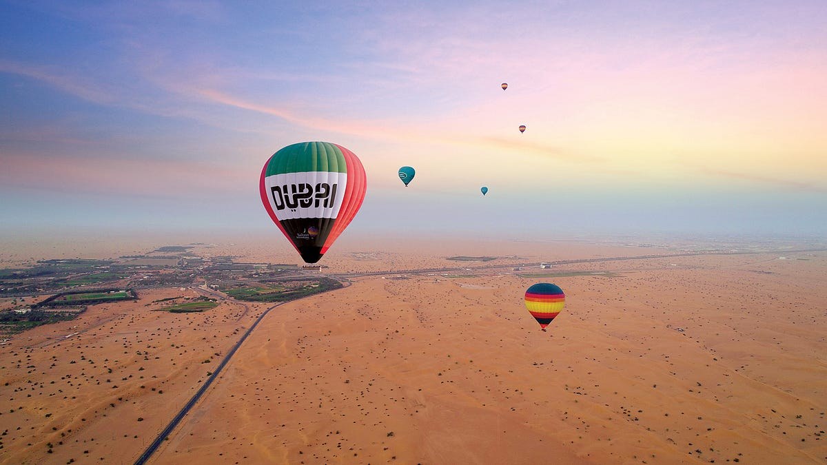 Dawn Desert Hot Air Balloon Flight Over Dubai's Dunes