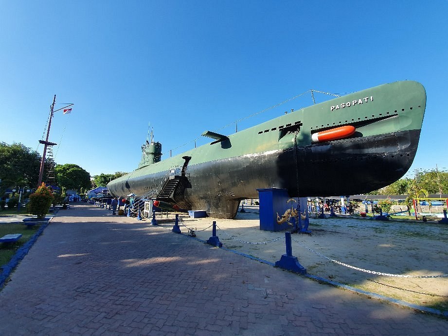 Monkasel Soviet Submarine Monument & Surabaya Bay — Private Tour
