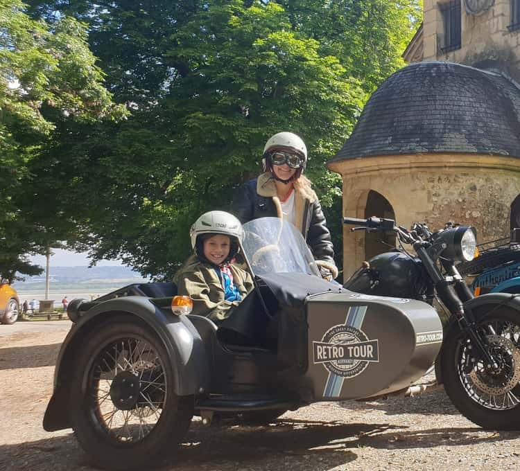 Honfleur: Private Guided Tour by Vintage Sidecar
