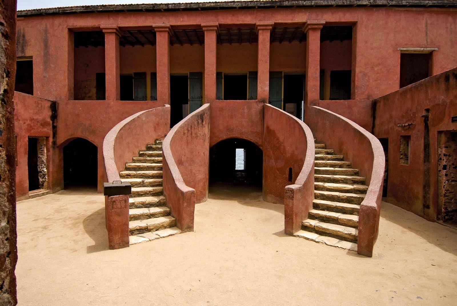 Gorée Island: House of Slaves & Colonial Grandeur
