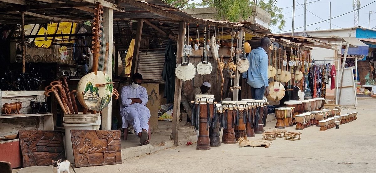 Soumbedioune Market & Dakar Art Quarter: Private Culture Walk