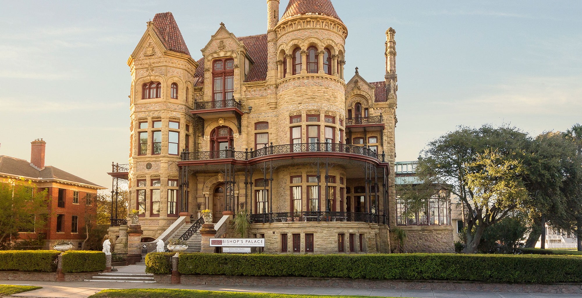 1892 Bishop's Palace (Gresham House)