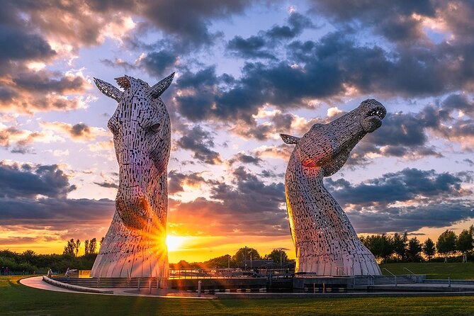 The Kelpies, Falkirk Wheel & Stirling Castle Luxury Day Tour