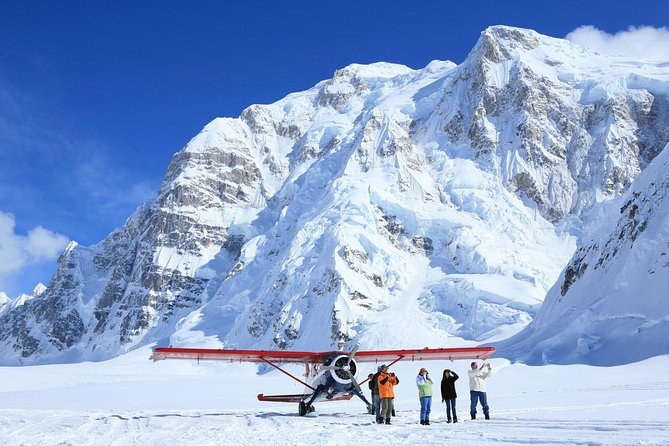 Talkeetna & Denali Flightseeing: Glacier Landing on Denali