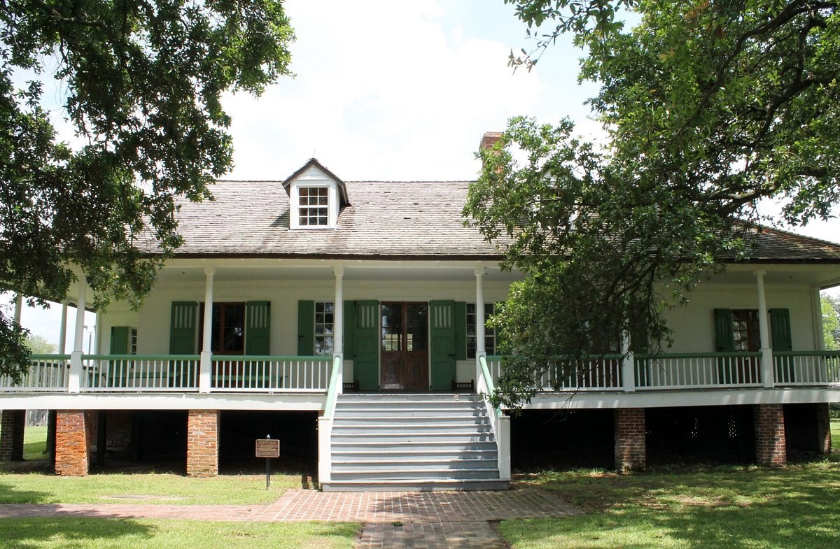 Magnolia Mound Plantation: Intimate Creole French Colonial Manor Tour