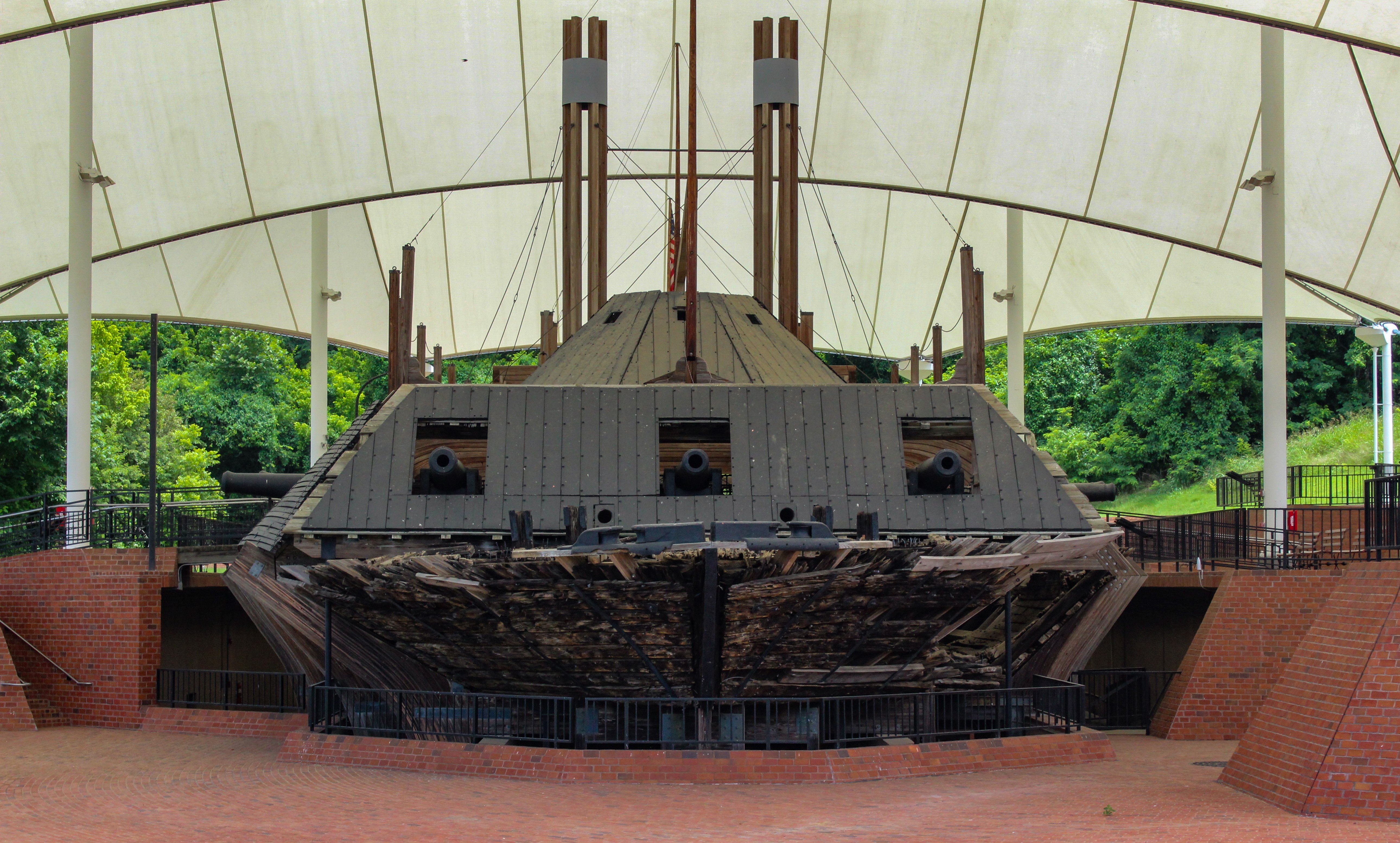 USS Cairo Gunboat & Museum: Up-Close Civil War Ironclad Experience
