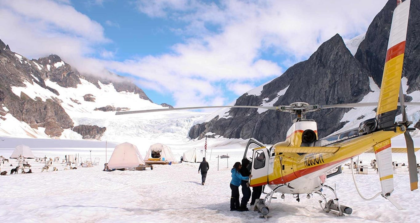 Helicopter Glacier Dogsled: Fly & Mush on Juneau Icefield