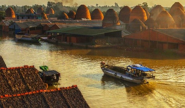 Vinh Long Pottery & Brick Kiln: A Private Artisan Village Deep-Dive