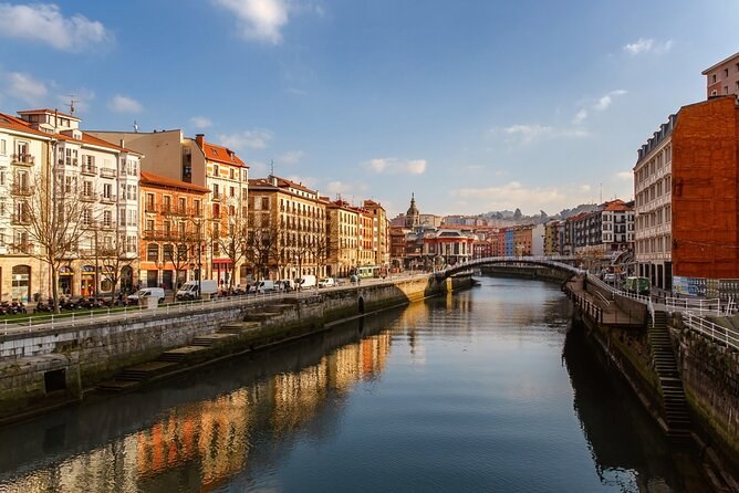 Bilbao Pintxos & Casco Viejo: Private Gourmet Walking Immersion