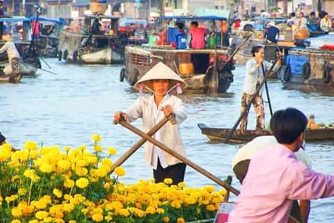My Tho Market, Street Food & Local Life Walking Tour