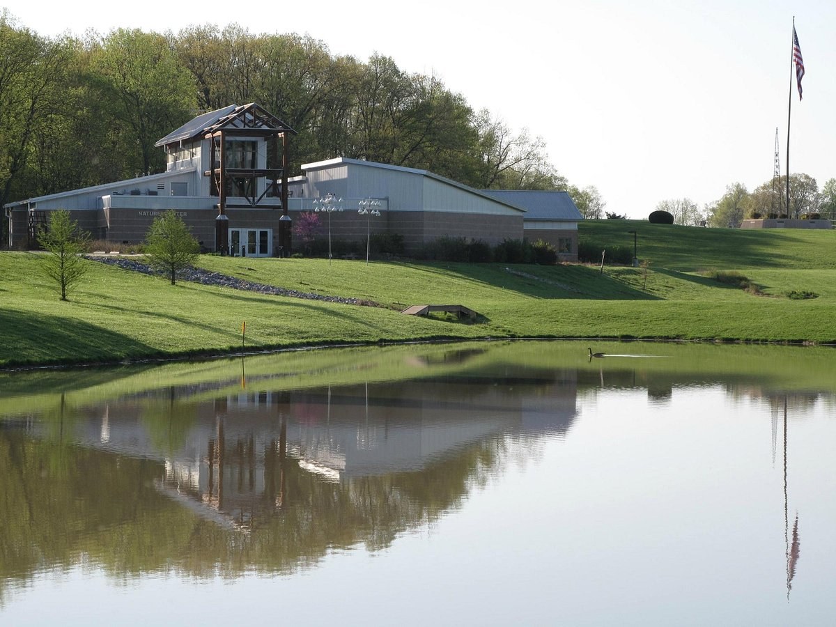 Cape Girardeau Conservation Nature Center: Expert Naturalist Tour