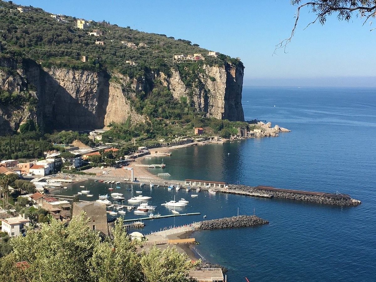 Stay-in-Port: Civitavecchia Old Town Walk & Local Food Tasting