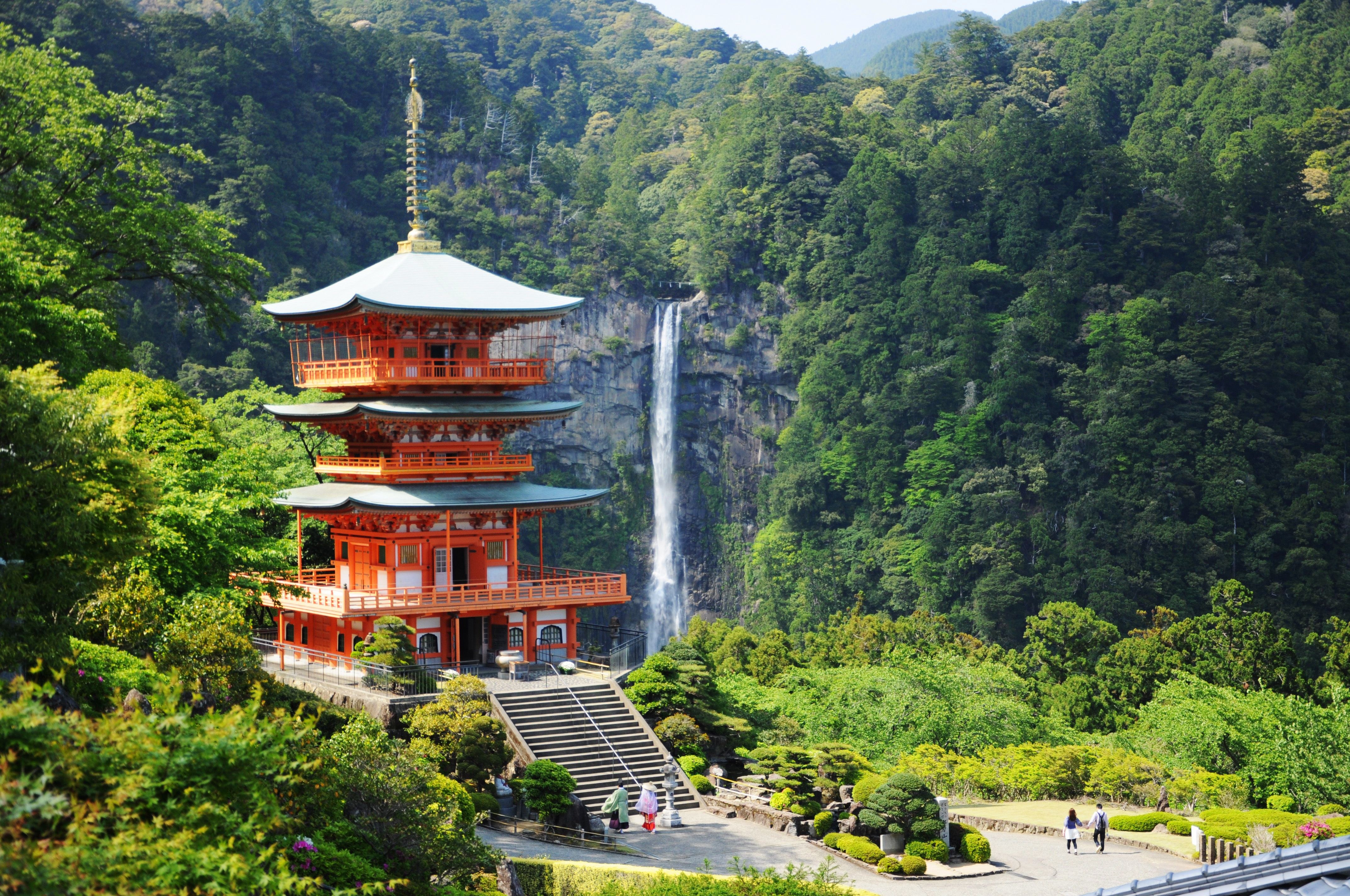 Kumano Kodo Nakahechi: Walk a UNESCO Pilgrimage Trail