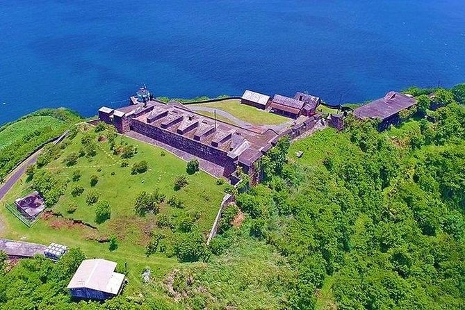 Fort Charlotte & Botanical Gardens: Private Heritage Tour