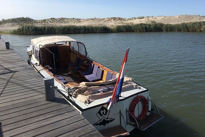 Electric Boat Tour of Hoorn's Historic Harbours