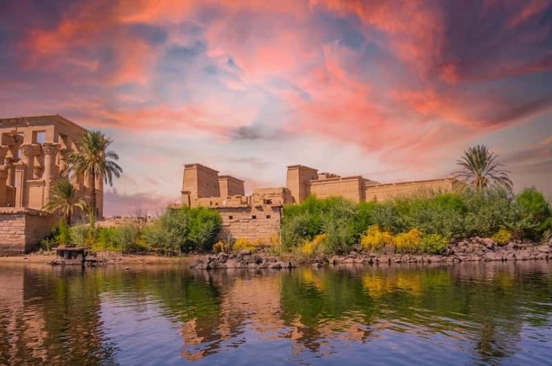 Philae Temple: Private Motorboat & Egyptologist Sunset Visit