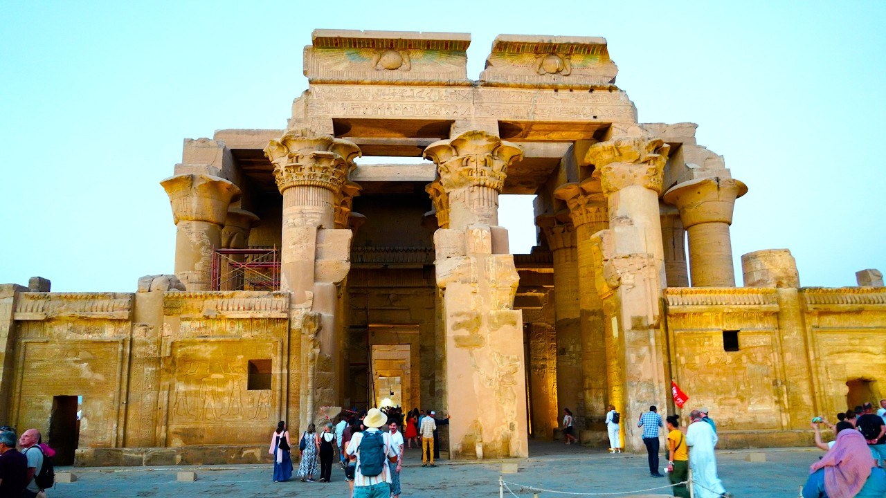 Kom Ombo & Crocodile Museum: Private Egyptologist Tour