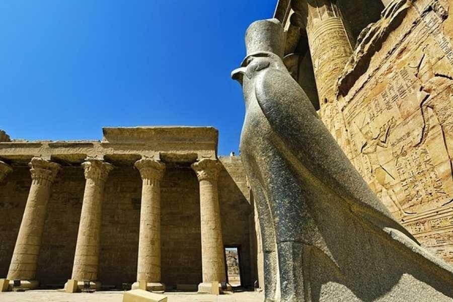 Edfu Temple of Horus + Kom Ombo: Private Full-Day with Egyptologist