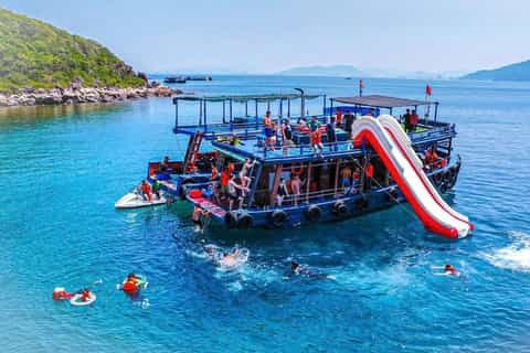 Mun Island Full-Day Snorkel & BBQ Boat Tour