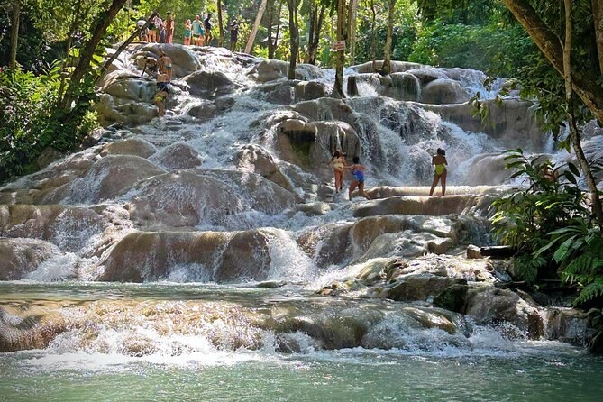 Dunn's River Falls: Guided Climb with Private Access