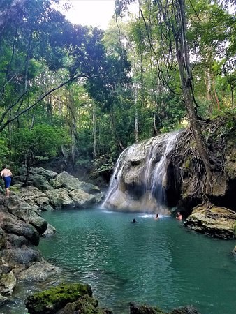 Finca Paraíso Hot Springs & Río Dulce: Private Nature Immersion
