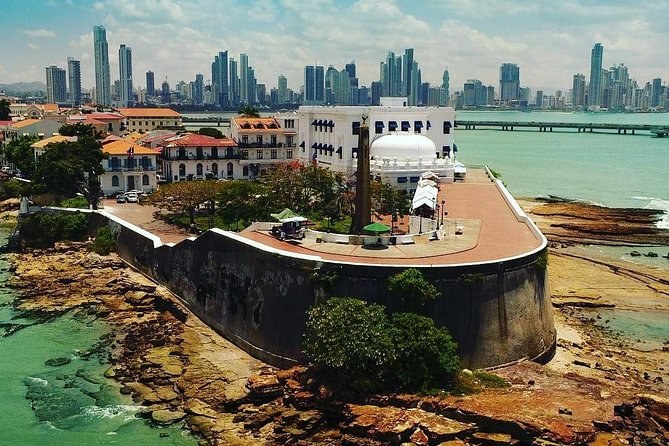 Casco Viejo: Private Architecture & Gastronomy Walk