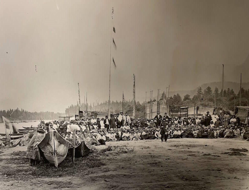 Traditional Kwakwaka'wakw Burial Grounds: Guided Heritage Walk