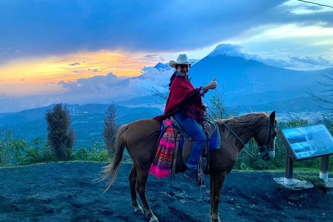 Pacaya Volcano Horseback Ride & Lava-Roasted Pizza