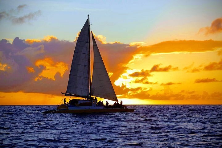 Sunset Sailing Cocktail Cruise from Soper's Hole