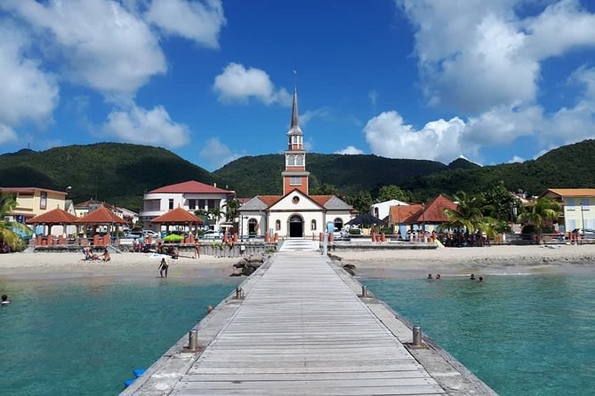 Saint-Pierre Food & History: Private Driver-Guide Day Tour