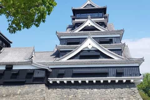 Kumamoto Castle & Private City Immersion with Hidden Local Eats