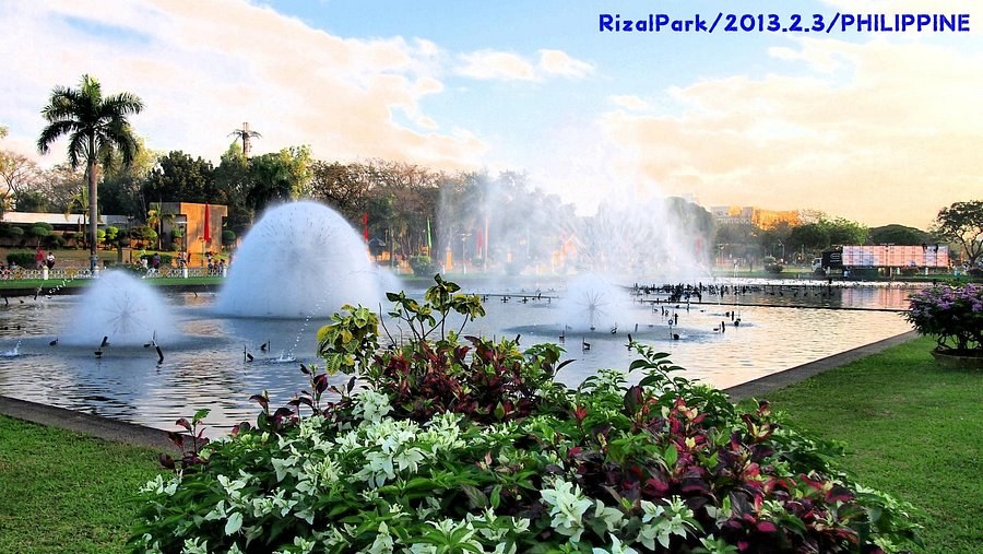Rizal Park & National Museum: Art, Science & Filipino Soul