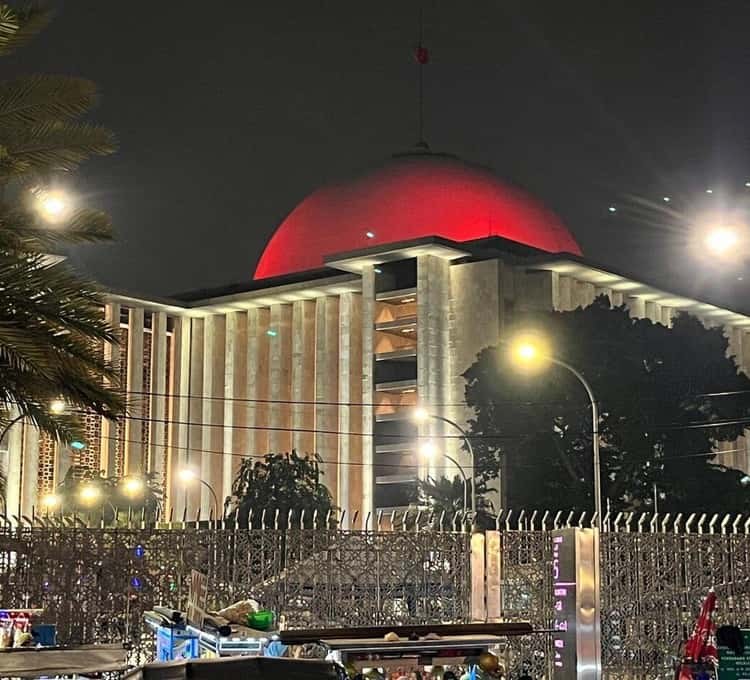 Jakarta Night Tour: Street Food, Lights & the City After Dark