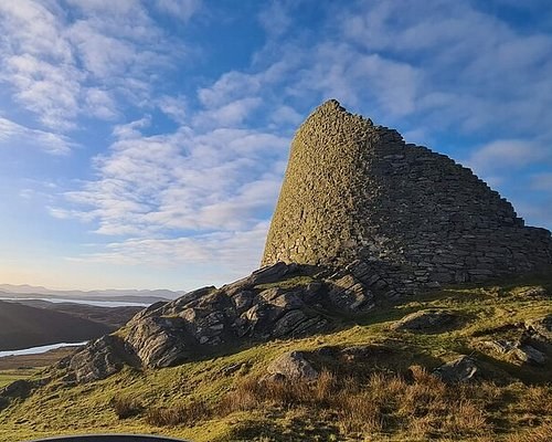 Isle of Lewis Whisky, Tweed & Tastes: A Luxury Craft Immersion