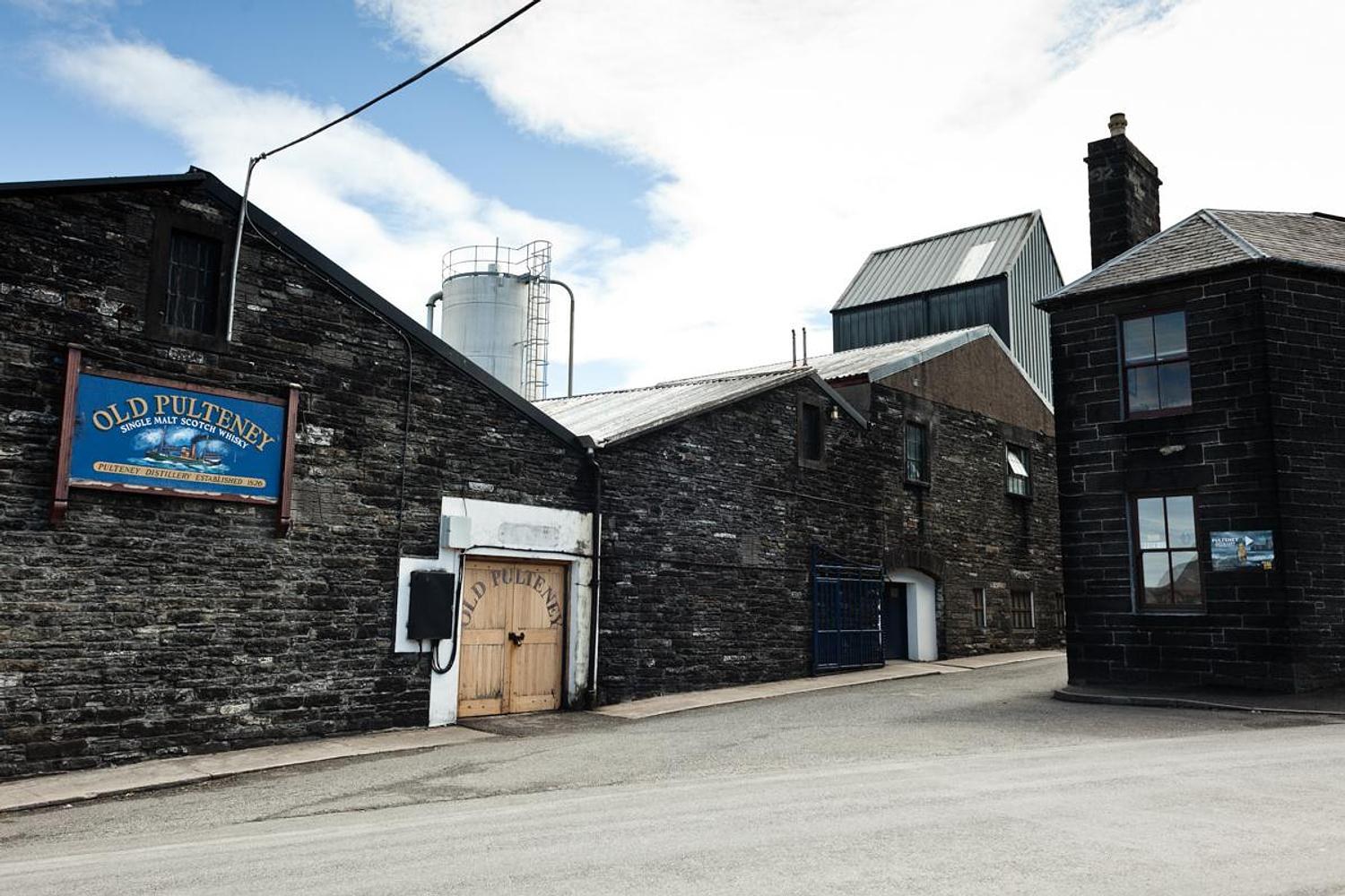 Old Pulteney Distillery Tour & Tasting: The Maritime Malt of Wick