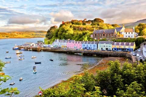 Private Full-Day Edinburgh & Highlands Tour from South Queensferry