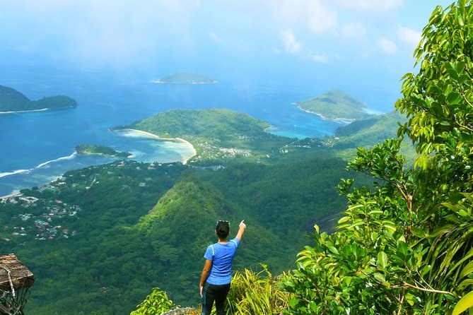 Morne Blanc & Copolia Trail: Private Guided Rainforest Hike