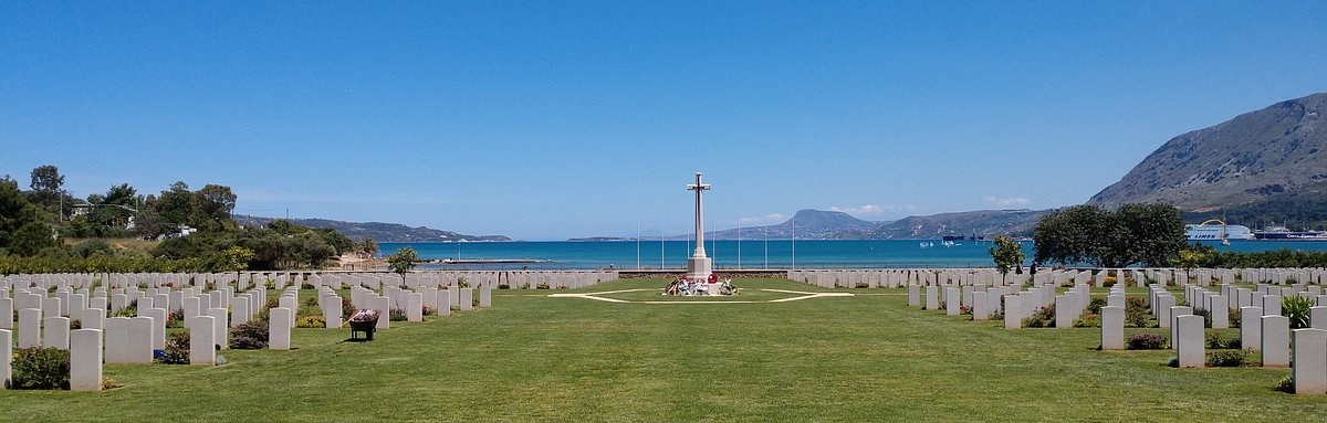 Souda Bay War Cemetery: Private Commemorative History Experience