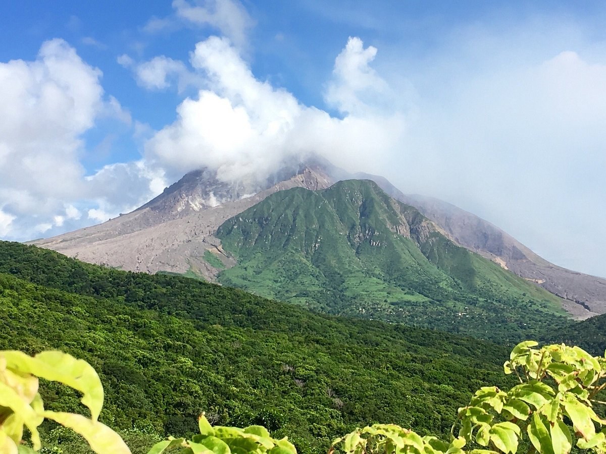 Montserrat Volcano Observatory: Exclusion Zone Private Tour