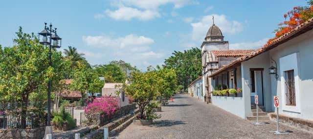 Colonial Colima & Comala: Pueblos Mágicos Private Day Tour
