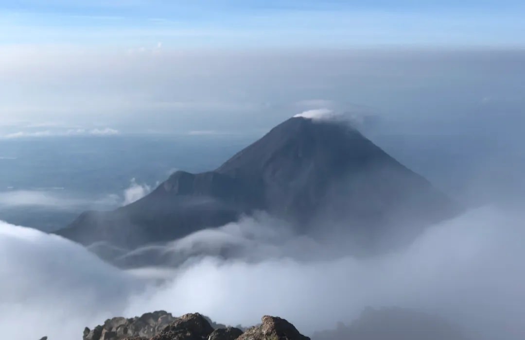 Volcán Nevado de Colima: Private Volcano Rim Hike & Panorama