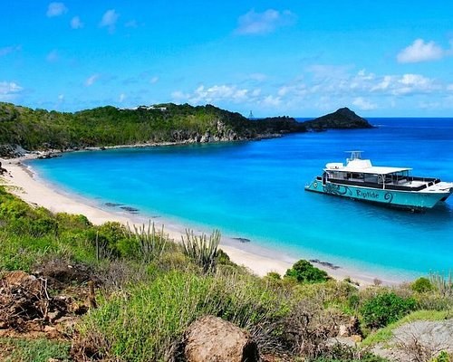 Private Catamaran Charter: Colombier Beach & Snorkel Escape