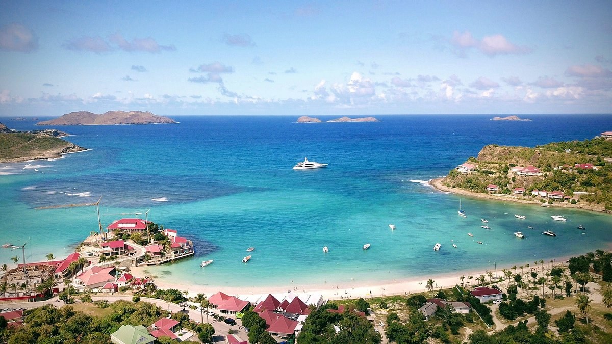 St. Jean Beach Club Day Pass: Surf, SUP & Rosé on the Reef